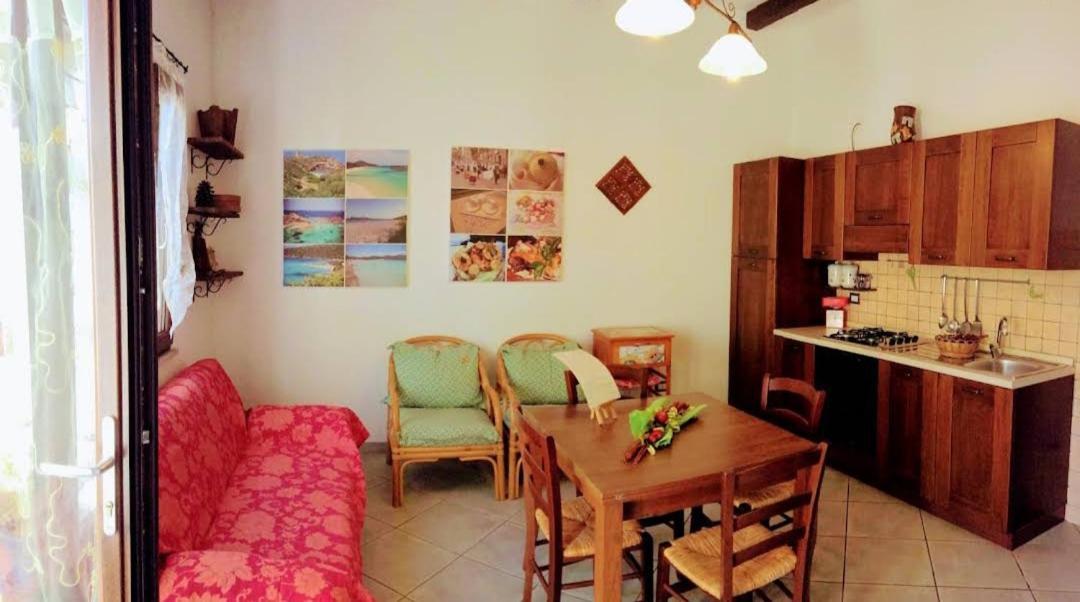 B&B Su Frori Arrubiu Teulada Εξωτερικό φωτογραφία