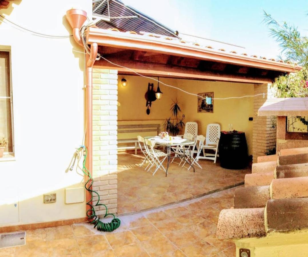 B&B Su Frori Arrubiu Teulada Εξωτερικό φωτογραφία